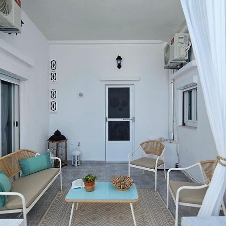 Captain Giorgos House Pollonia Exterior photo